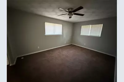 301 Lakewood Drive, DeSoto, TX 75115 - Photo 22