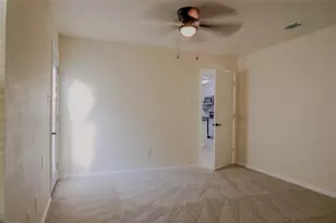313 Boulder Ct, Burleson, TX 76028 - Photo 24