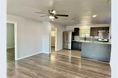 2618 Creekview Drive, Granbury, TX 76048 - Photo 10