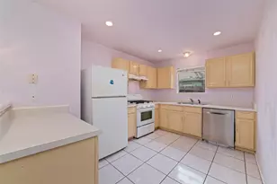 3306 Garrison Ct, Houston, TX 77014 - Photo 10