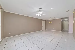 3306 Garrison Ct, Houston, TX 77014 - Photo 4