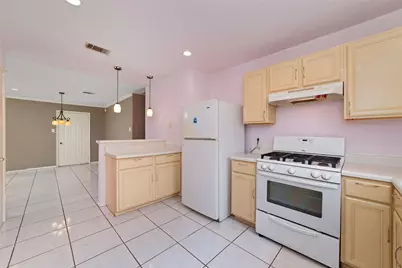 3306 Garrison Court, Houston, TX 77014 - Photo 12