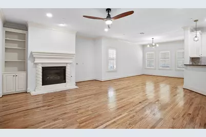5801 Hillcrest Avenue #03, University Park, TX 75205 - Photo 2