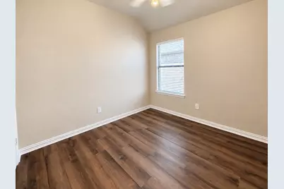 1572 Barksdale Drive, Lewisville, TX 75077 - Photo 16