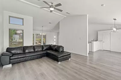 4405 Queen Circle, The Colony, TX 75056 - Photo 10