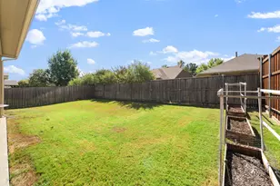 3909 Brook Wood Dr, McKinney, TX 75071 - Photo 36
