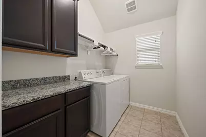 3909 Brook Wood Drive, McKinney, TX 75071 - Photo 12