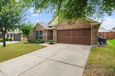 3909 Brook Wood Drive, McKinney, TX 75071 - Photo 2