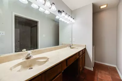 3129 Sondra Drive #102, Fort Worth, TX 76107 - Photo 18