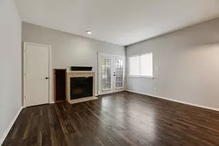 3129 Sondra Dr, Fort Worth, TX 76107 - Photo 8