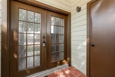 3129 Sondra Drive #102, Fort Worth, TX 76107 - Photo 4