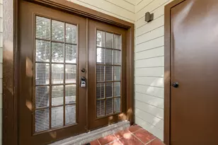 3129 Sondra Dr, Fort Worth, TX 76107 - Photo 4