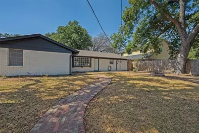 5601 Westcreek Drive, Fort Worth, TX 76133 - Photo 18