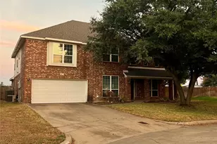 8417 Rock Canyon Ct, Fort Worth, TX 76123 - Photo 2