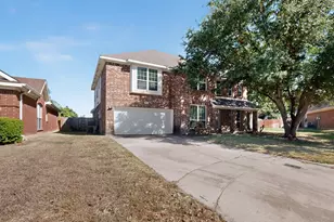 8417 Rock Canyon Ct, Fort Worth, TX 76123 - Photo 2