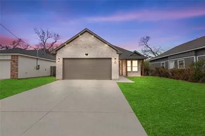 3335 Spring Avenue, Dallas, TX 75215 - Photo 1