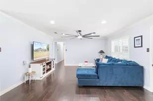 549 Sellmeyer Ln, Highland Village, TX 75077 - Photo 10
