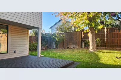 2107 Rose Cliff Lane, Carrollton, TX 75007 - Photo 34
