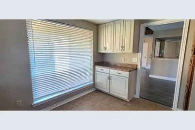 2107 Rose Cliff Lane, Carrollton, TX 75007 - Photo 12