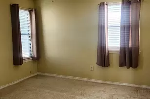 2107 Rose Cliff Ln, Carrollton, TX 75007 - Photo 26