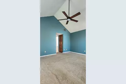2107 Rose Cliff Lane, Carrollton, TX 75007 - Photo 18