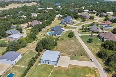 158 Hidden Valley Airpark, Shady Shores, TX 76208 - Photo 2