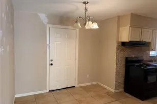 4209 Monna St, Haltom City, TX 76117 - Photo 10