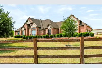 170 Park Place Circle, Cresson, TX 76035 - Photo 1