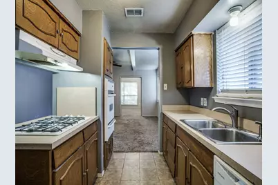 1209 Valley Vista Drive, Grapevine, TX 76051 - Photo 6