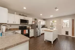 417 Azalea Dr, Fate, TX 75087 - Photo 2