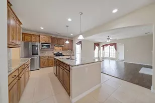 100 Liones Ln, Lewisville, TX 75056 - Photo 6