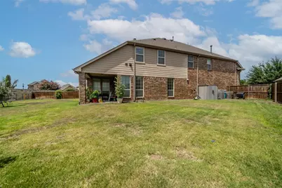 100 Liones Lane, Lewisville, TX 75056 - Photo 22