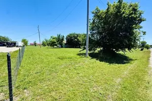 310 Broadway Ave, Anna, TX 75409 - Photo 10