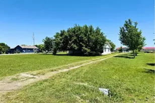 310 Broadway Ave, Anna, TX 75409 - Photo 4