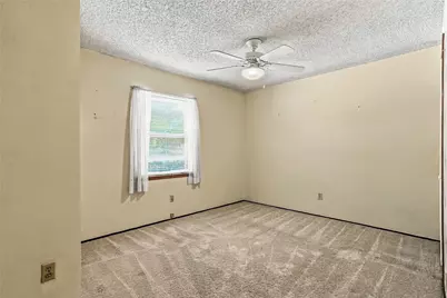 5434 Laredo Lane, Garland, TX 75043 - Photo 18