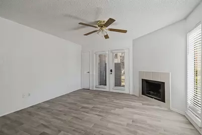 9807 Walnut Street #D105, Dallas, TX 75243 - Photo 4