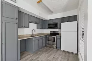9807 Walnut St, Dallas, TX 75243 - Photo 8
