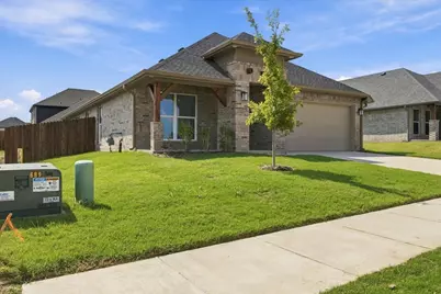 4218 Hummingbird Drive, Sherman, TX 75092 - Photo 2