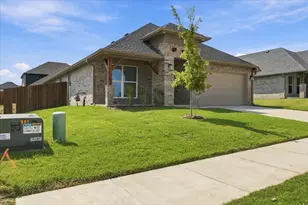 4218 Hummingbird Dr, Sherman, TX 75092 - Photo 2