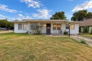 2921 Charles Dr, Garland, TX 75041 - Photo 6