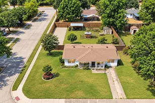 2921 Charles Dr, Garland, TX 75041 - Photo 8