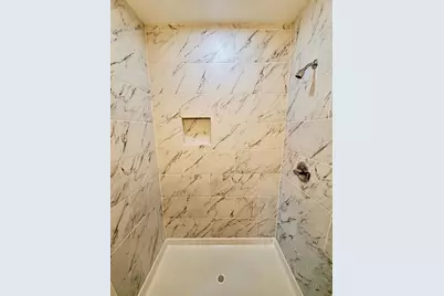 2204 Prairie Avenue, Fort Worth, TX 76164 - Photo 18