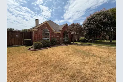 8703 Stonecrest Drive, Irving, TX 75063 - Photo 22