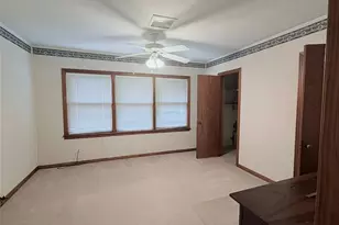 316 S Erath St, Iredell, TX 76649 - Photo 8