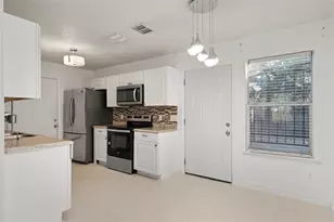 2444 Chinkapin Way, Dallas, TX 75212 - Photo 10