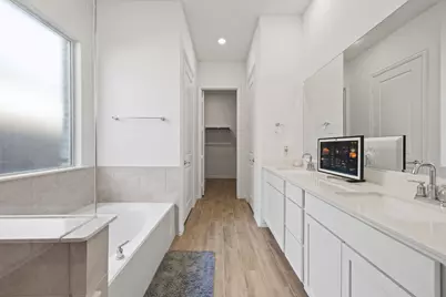 4709 Kings Garden Parkway, Arlington, TX 76005 - Photo 18