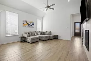 4709 Kings Garden Pkwy, Arlington, TX 76005 - Photo 8
