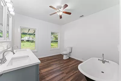 2405 Monroe Street, Commerce, TX 75428 - Photo 16