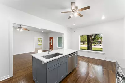 2405 Monroe Street, Commerce, TX 75428 - Photo 8