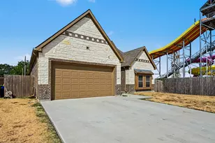 231 N Judd St, White Settlement, TX 76108 - Photo 1